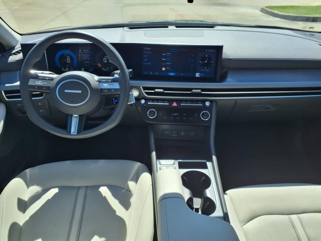 2025 Hyundai Sonata SEL FWD