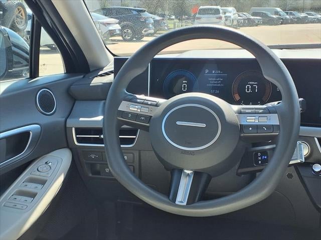2025 Hyundai Sonata SEL FWD