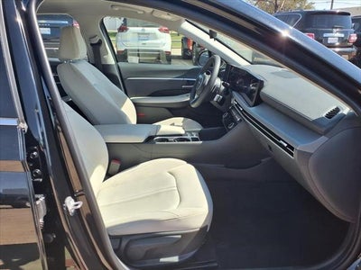 2025 Hyundai Sonata SEL FWD