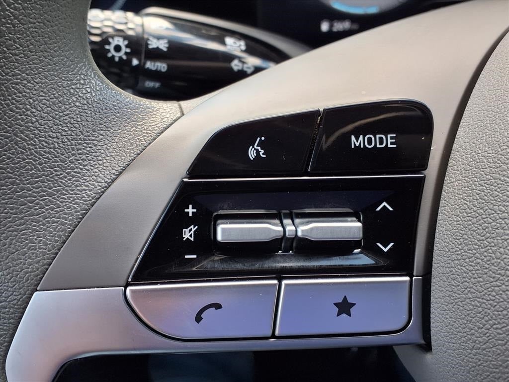 2024 Hyundai Elantra SEL ADV. SAFETY TECH.