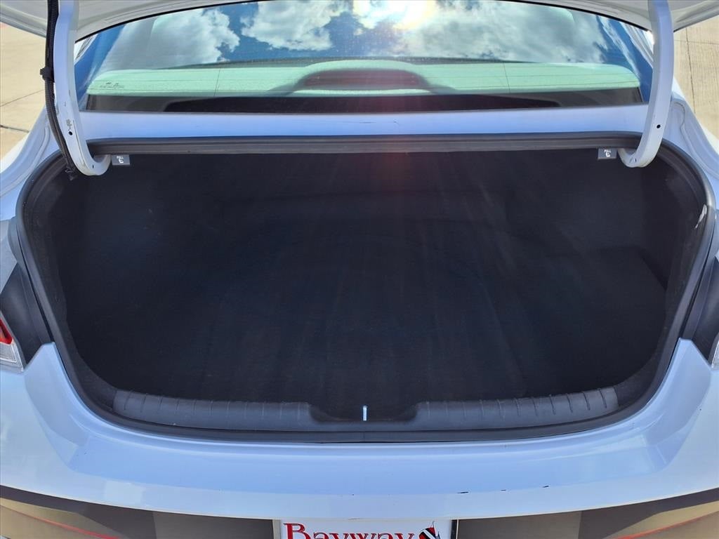 2024 Hyundai Elantra SEL ADV. SAFETY TECH.