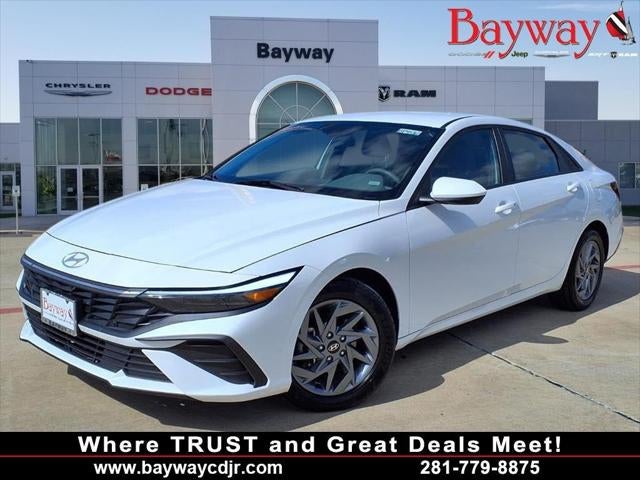 2024 Hyundai Elantra SEL ADV. SAFETY TECH.