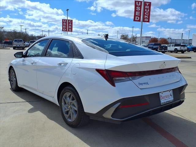 2024 Hyundai Elantra SEL ADV. SAFETY TECH.