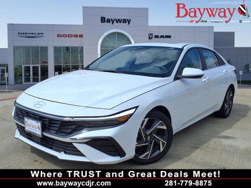 2025 Hyundai Elantra SEL Convenience