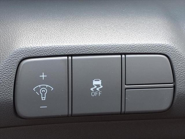 2025 Hyundai Elantra SEL Convenience SERENITY WHT