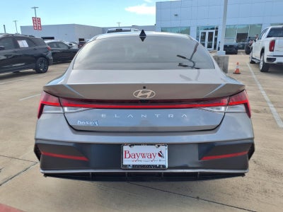 2024 Hyundai Elantra SEL