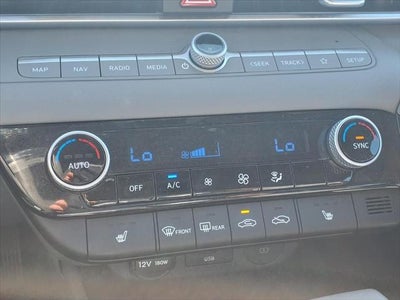 2025 Hyundai Elantra SEL Convenience ABYSS BLK