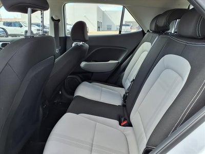 2024 Hyundai Venue SEL SUNROOF