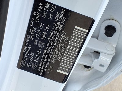 2024 Hyundai Venue SEL SUNROOF