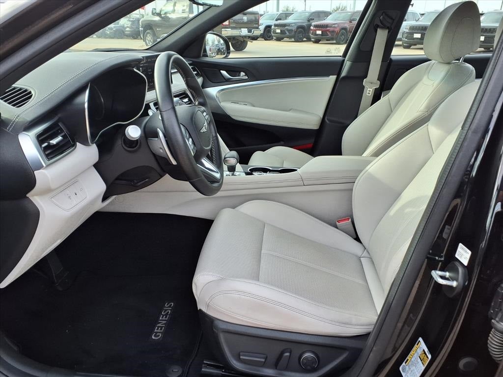 2025 Genesis G70 2.5T