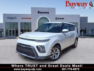 2022 Kia Soul LX TECH PKG