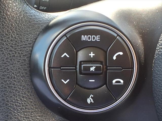 2022 Kia Soul LX TECH PKG