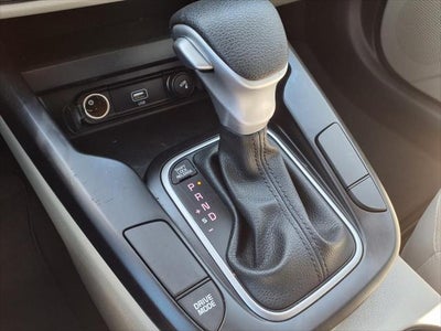 2022 Kia Soul LX TECH PKG