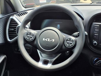 2025 Kia Soul LX TECH PKG