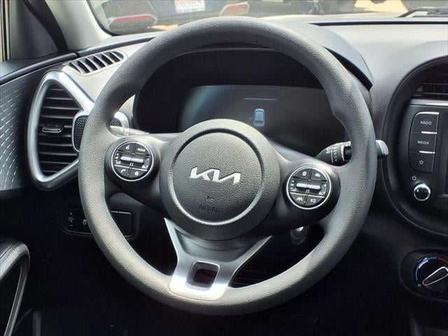 2025 Kia Soul LX TECH PKG