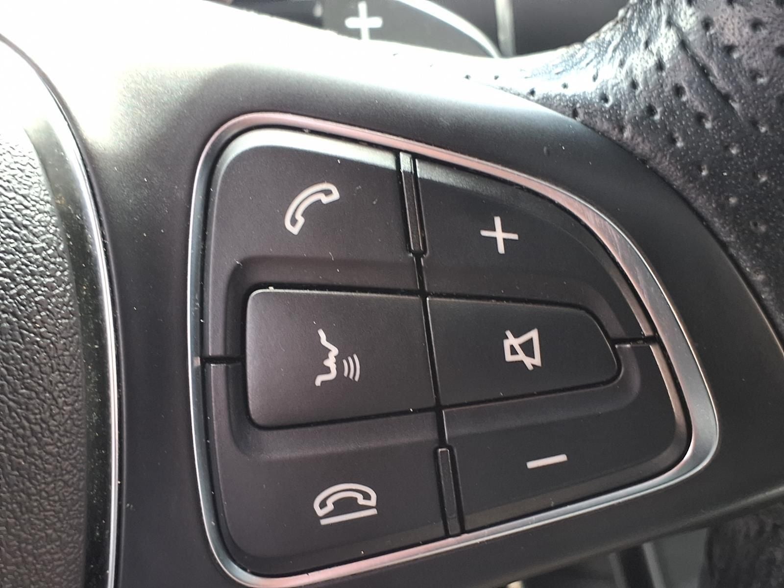 2019 Mercedes-Benz GLC 300 GLC 300 PREMIUM & DR. ASST. PKG.