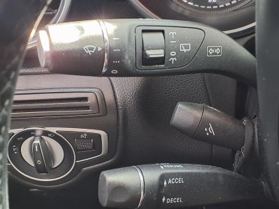 2019 Mercedes-Benz GLC 300 GLC 300 PREMIUM & DR. ASST. PKG.