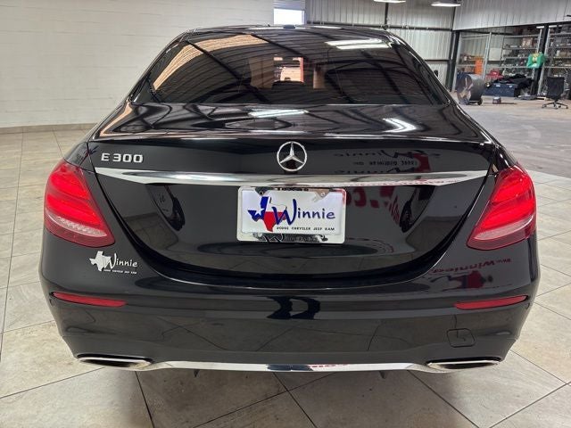 2017 Mercedes-Benz E 300 E 300