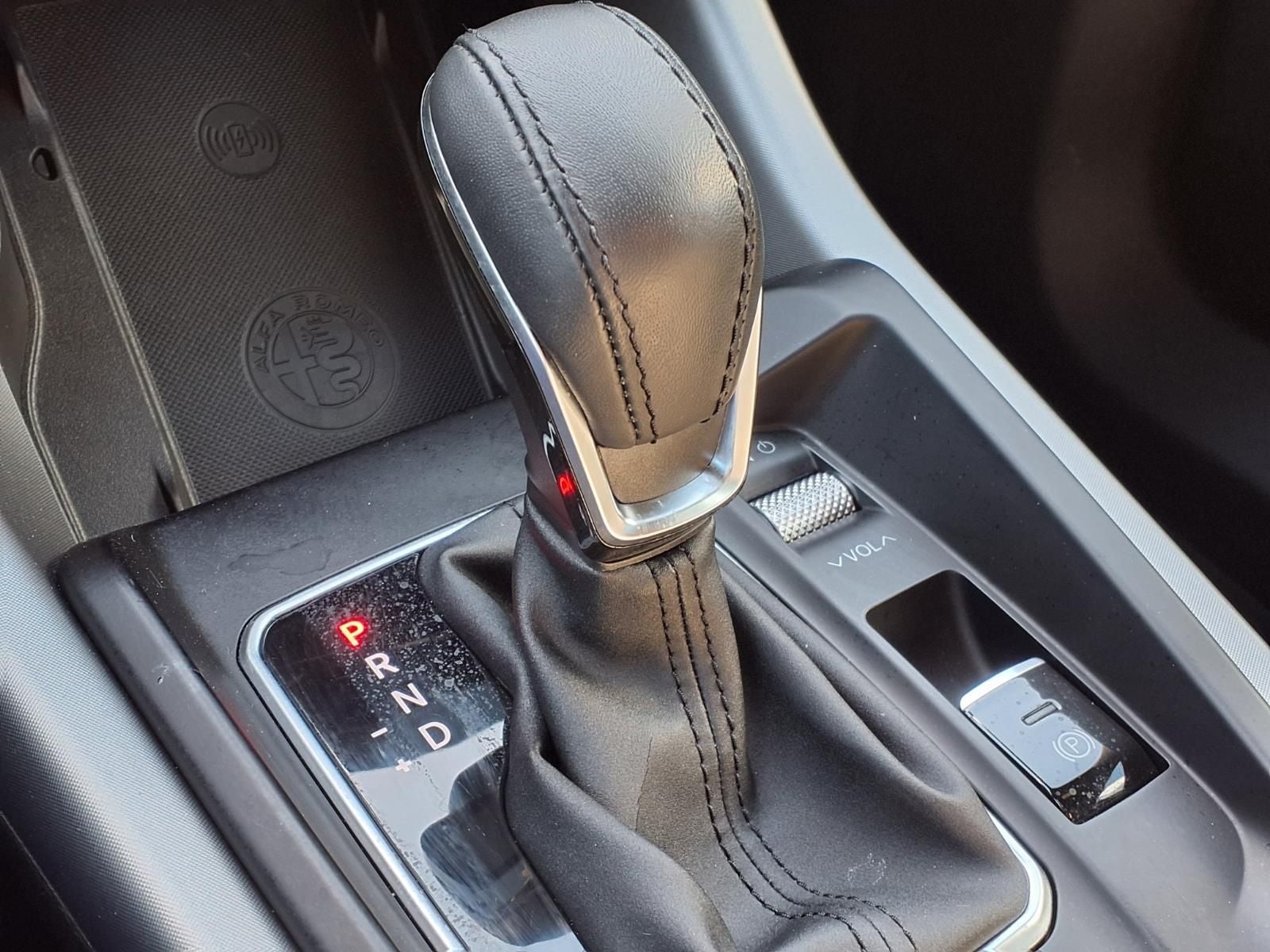 2024 Alfa Romeo Tonale Ti EAWD PREMIUM INT. PKG