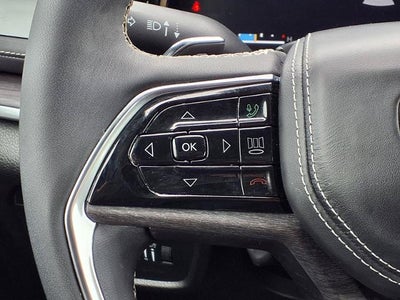 2023 Jeep Grand Cherokee L Overland 4x2