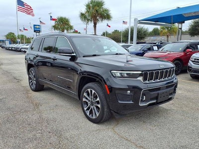 2023 Jeep Grand Cherokee L Overland 4x2