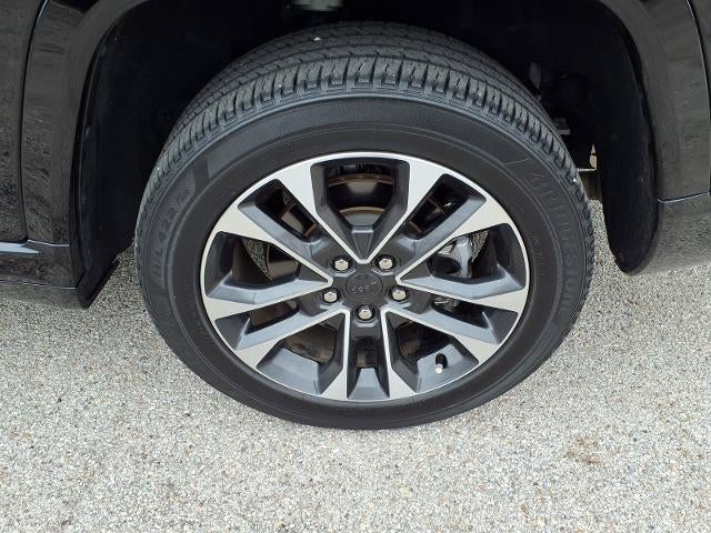 2023 Jeep Grand Cherokee L Overland 4x2