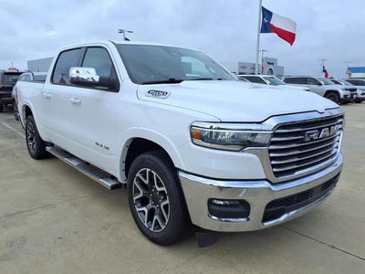 2025 RAM 1500 Laramie Crew Cab 4x4 5'7" Box