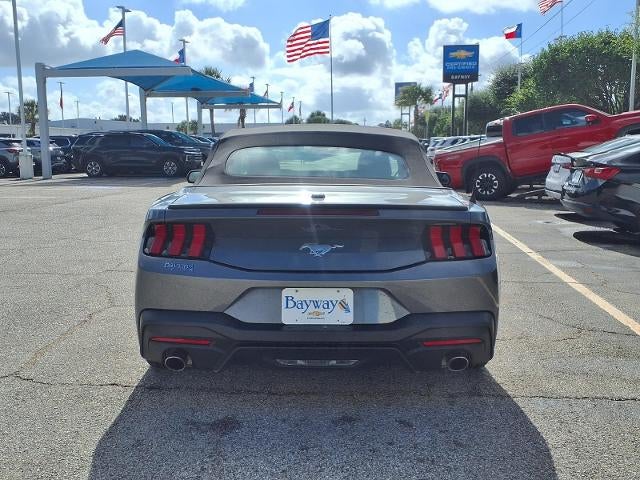2025 Ford Mustang EcoBoost