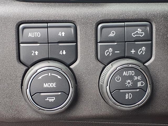 2025 Chevrolet Silverado 3500 HD LTZ DRW