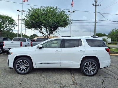 2023 GMC Acadia Denali
