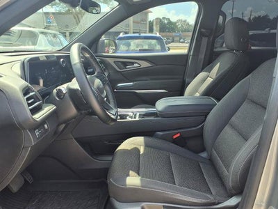 2024 Chevrolet Traverse LS