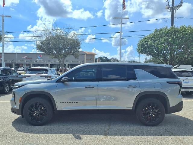 2024 Chevrolet Traverse LS
