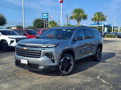 2027 Chevrolet Traverse LT
