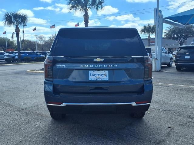 2025 Chevrolet Suburban LS