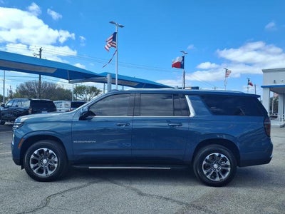 2025 Chevrolet Suburban LS