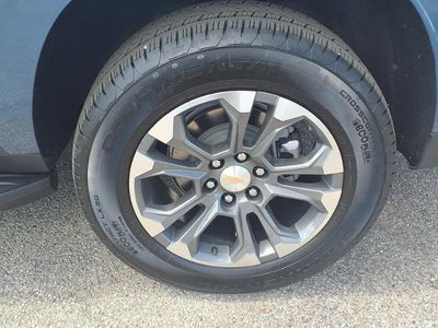 2025 Chevrolet Suburban LS