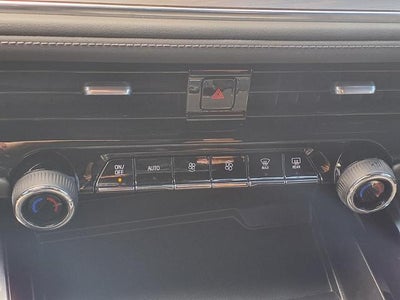 2025 Chevrolet Suburban LS