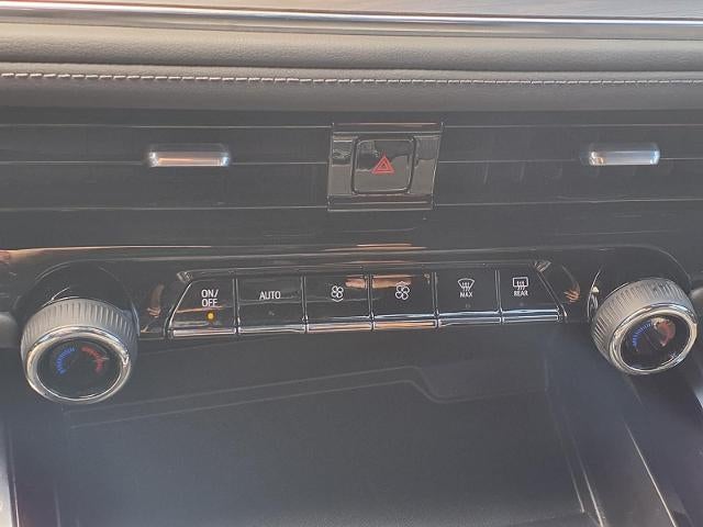 2025 Chevrolet Suburban LS