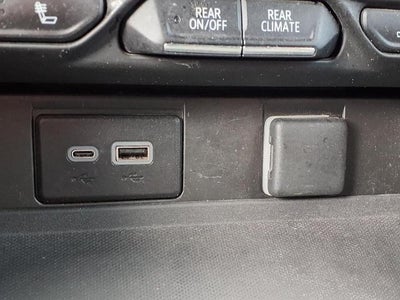 2023 Chevrolet Suburban Z71