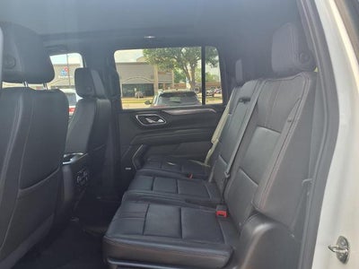 2024 Chevrolet Suburban RST