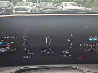 2025 Cadillac XT4 Premium Luxury