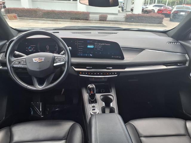2025 Cadillac XT4 Premium Luxury