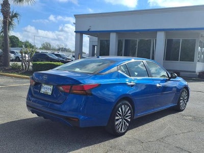 2025 Nissan Altima SV FWD