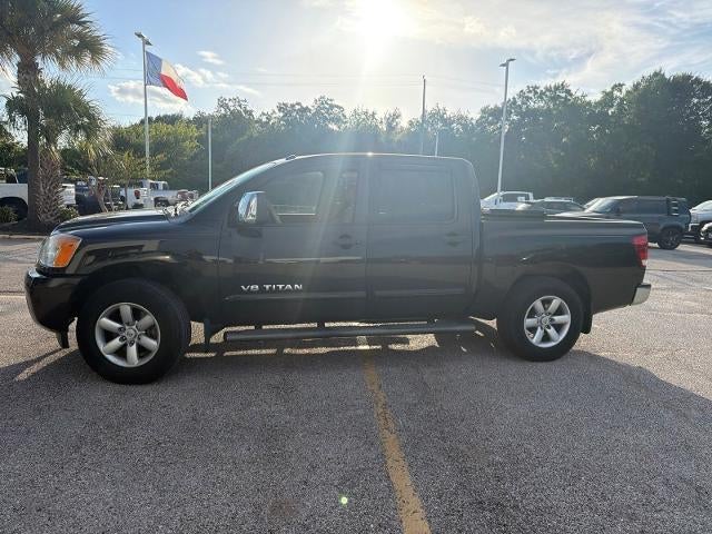 2014 Nissan Titan SV