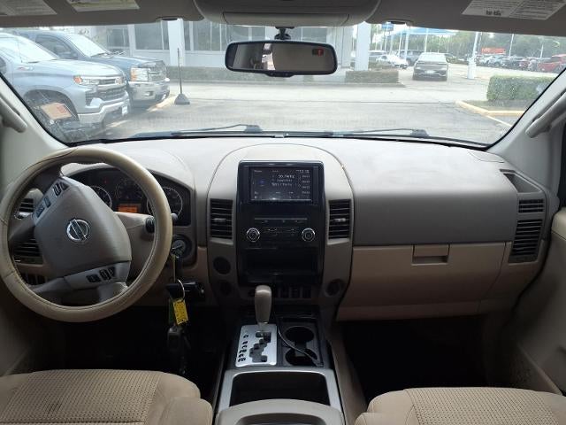 2014 Nissan Titan SV