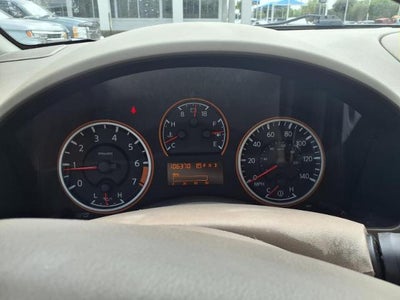 2014 Nissan Titan SV