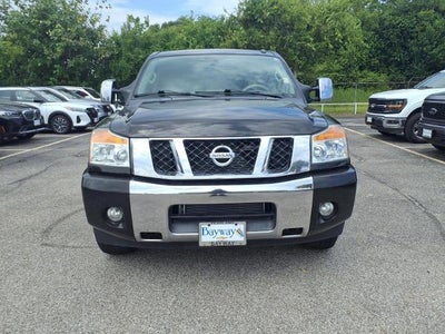 2014 Nissan Titan SV