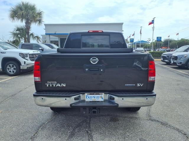2014 Nissan Titan SV