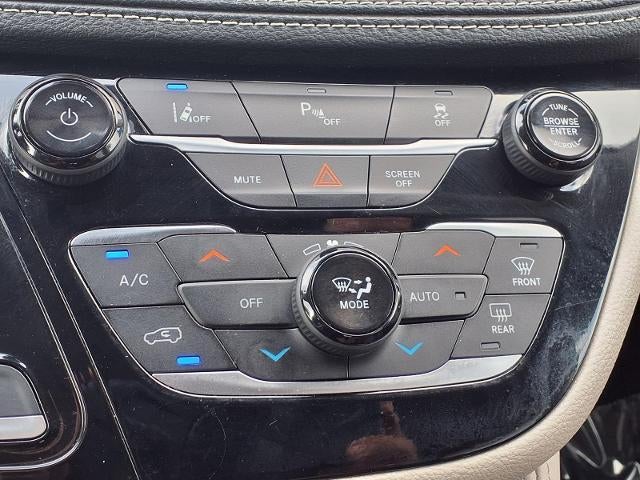 2023 Chrysler Pacifica Hybrid Limited