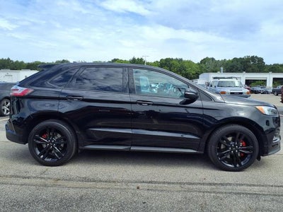2022 Ford Edge ST